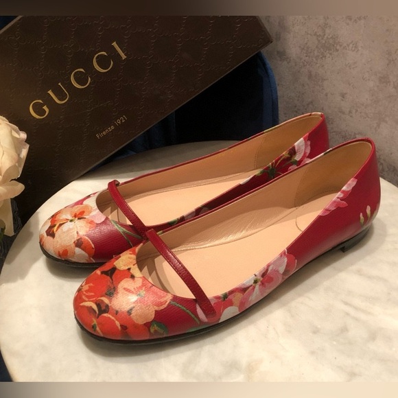 Gucci Shoes - GUCCI FLORAL BLOSSOM FLOWER SHOES FLATS SIZE 36 SHANGAI